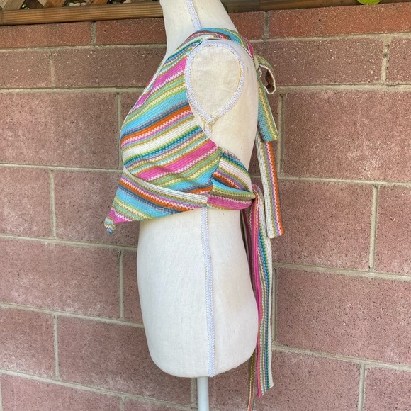 Crochet Knit Halter Multi Crop Top KENDALL + KYLIE Size Medium - Picture 2 of 5